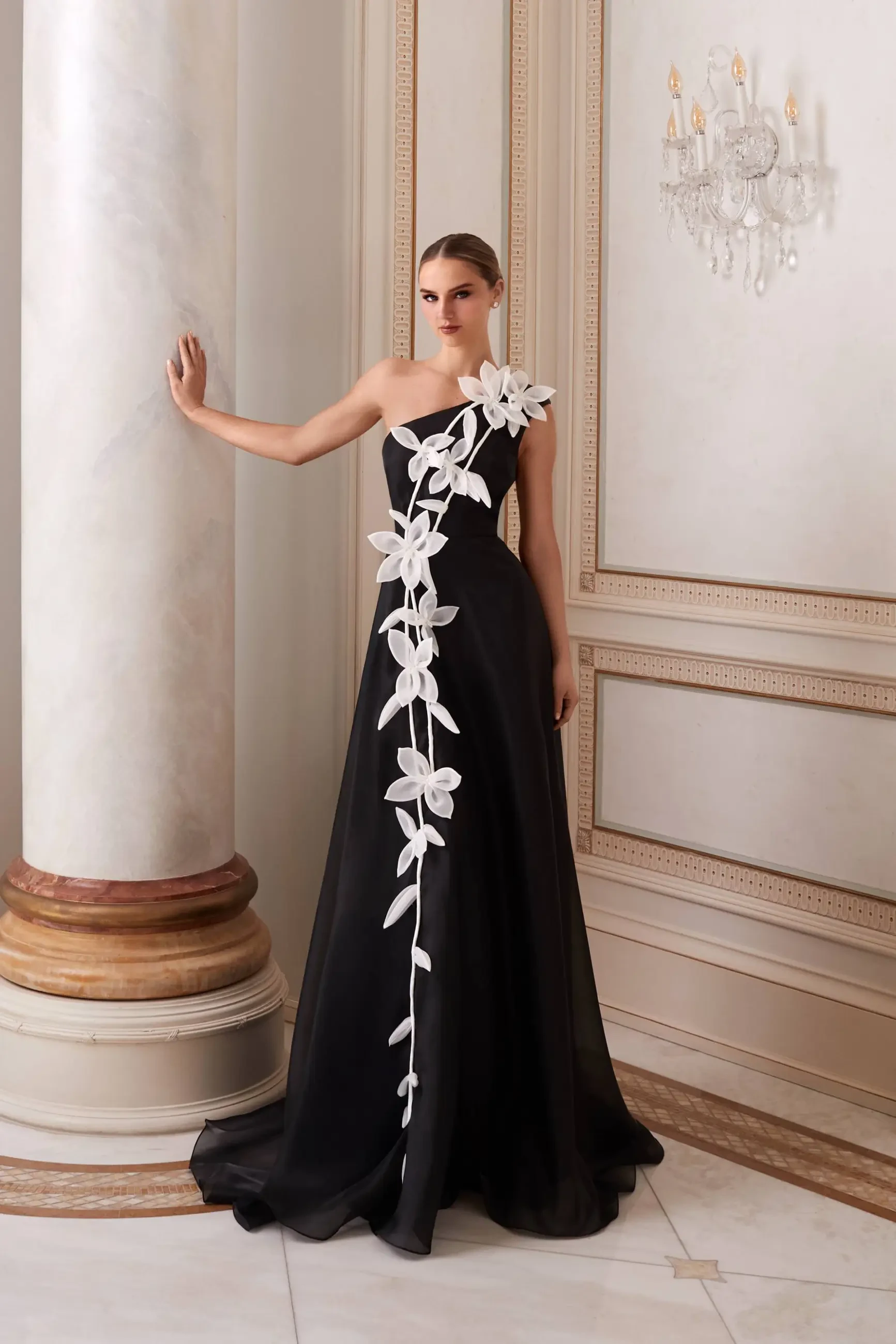 Alexander by Daymor Trunk Show