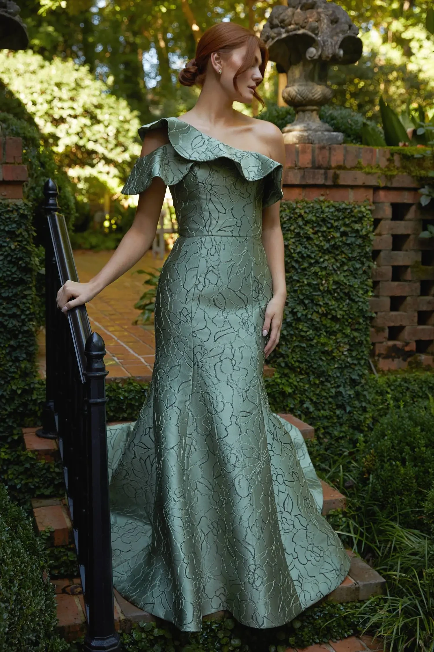 Anne Barge Black Label Trunk Show Main Image